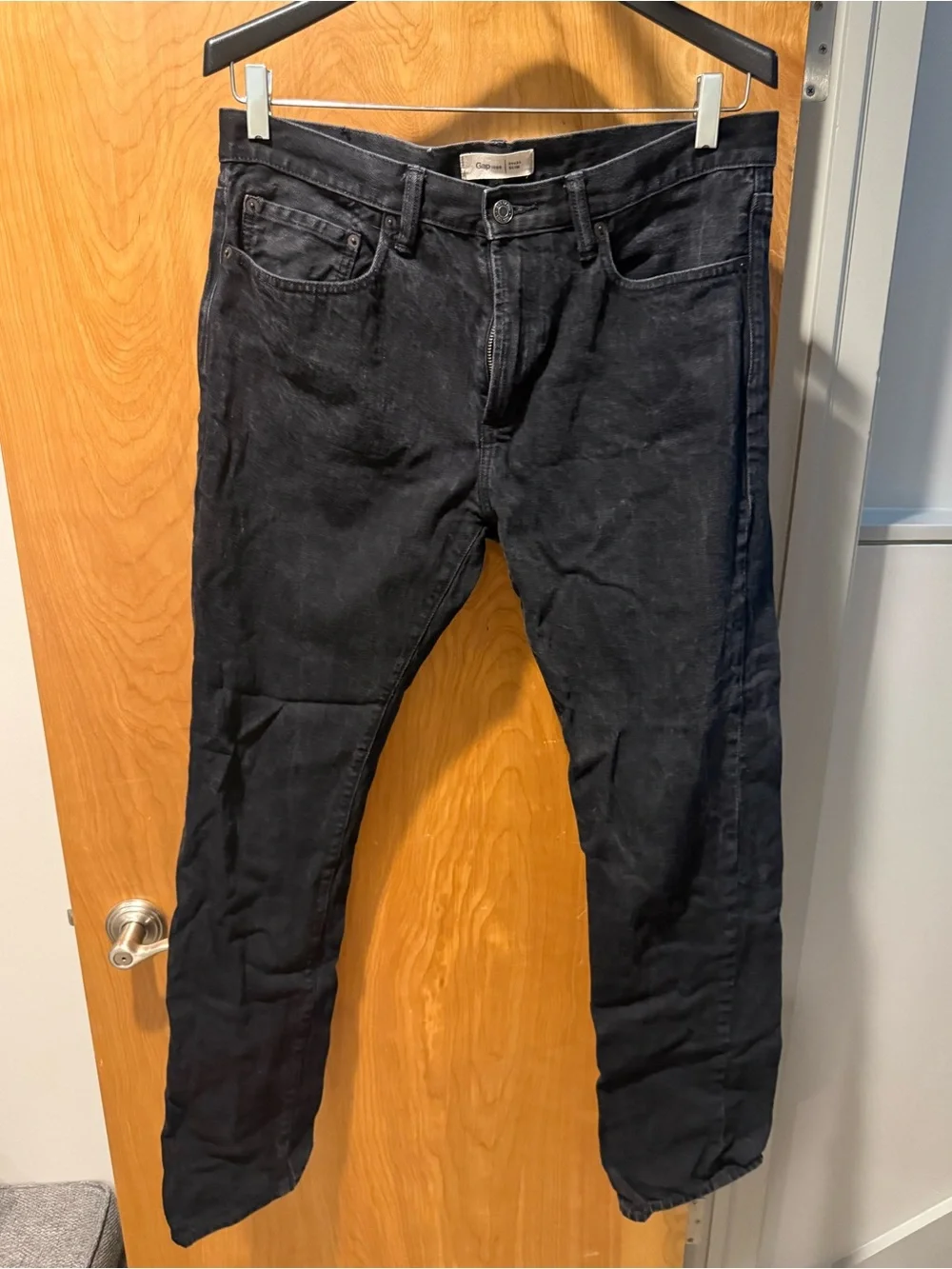 GAP 1969 Men's Slim Straight Jeans in Black